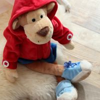 4001190409891-peluche-aprende-a-vestir-8
